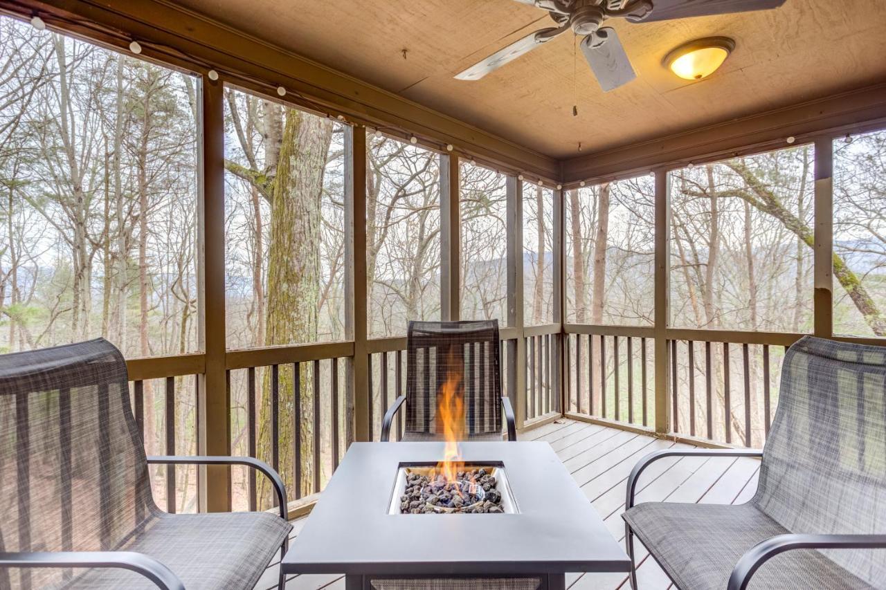 Villa Mountain Oak Manor à Ellijay Extérieur photo