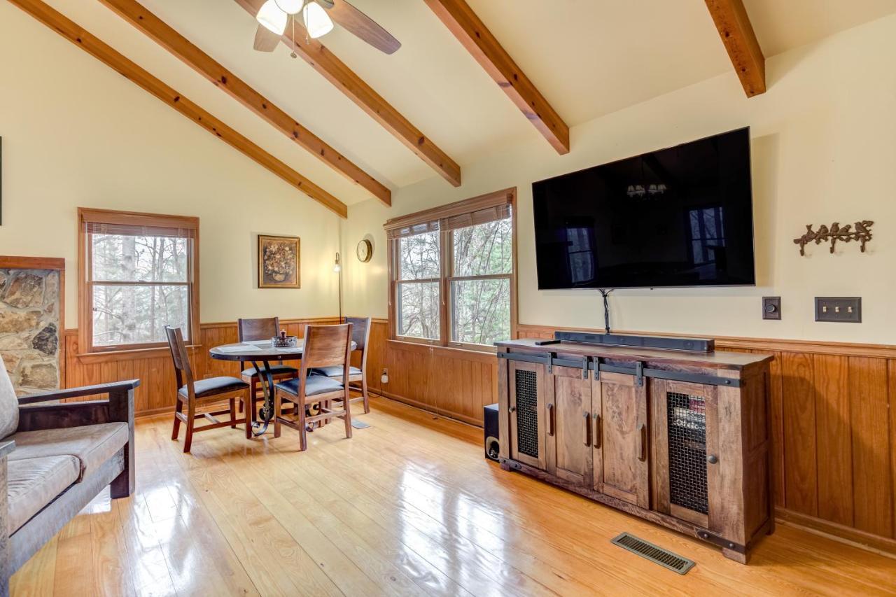 Villa Mountain Oak Manor à Ellijay Extérieur photo