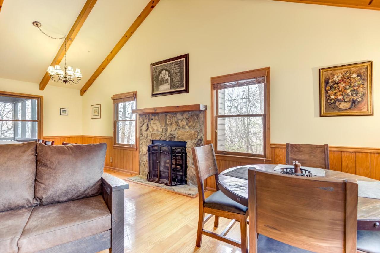 Villa Mountain Oak Manor à Ellijay Extérieur photo